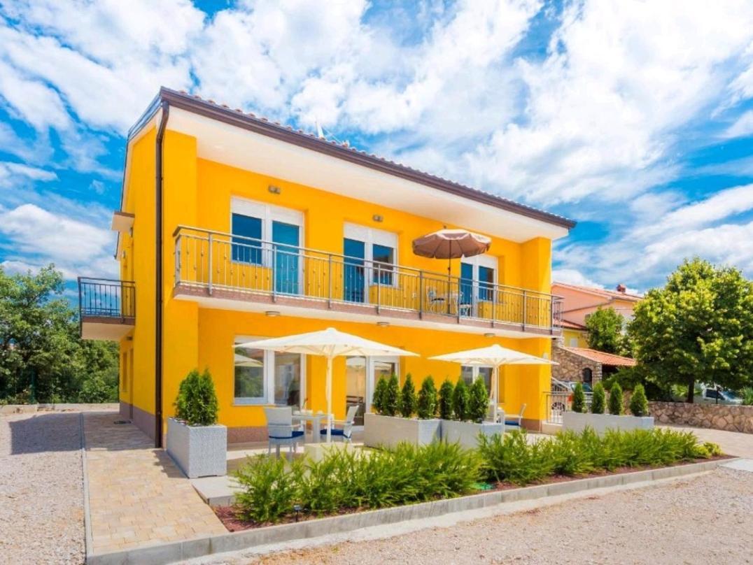 Adriatico Lägenhet Omišalj Exteriör bild